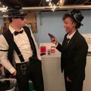 Meet your Posher, Casey